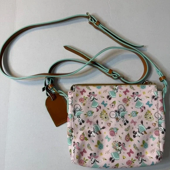 Dooney & Bourke Disney Epcot Flower & Garden 2020 Crossbody Bag Pink Minnie EUC - Picture 8 of 16